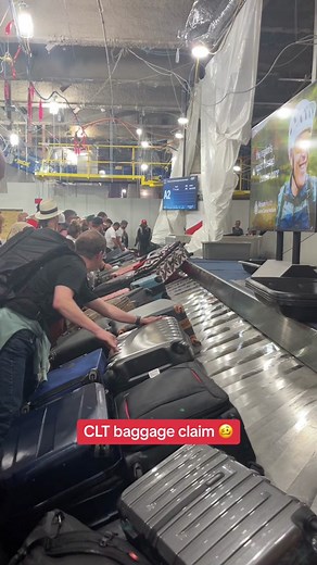 Complete mess at the only carousel open at CLT… . . . . #charlotte #travel #chaos #travelstories #northcarolina #clt #airport #comininhot #baggage