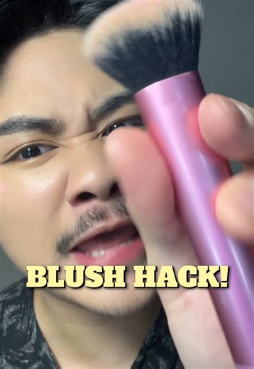 Mabilisanh tutorial kung pa’no ba maiwasan ang goldilocks (cakey) na blush! Sobranh dali at difficult person friendly din! #makeup #makeupph #makeuphack #blushtutorial #makeuptips