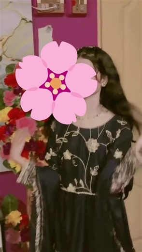 Beautiful Floral Animation with CapCut