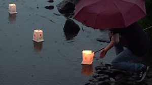 Group urges nuclear prohibition during Peace Lantern ceremony in Knoxville