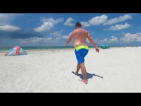 The Beach Feeder feat. Calibulk3