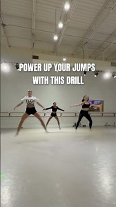 Looking to increase power and height in your jumps? Try our Sumo Jump Variation 👏