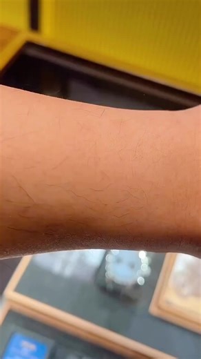 Pour modifier le texte, vous devez d'abord modifier la vidéo.