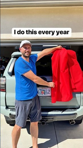 Easy DIY trunk-or-treat idea for Halloween 🚙🎃 #trunkortreat #trickortreat #halloweenideas #auto