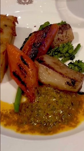 Cunard QM2 Queens Grill