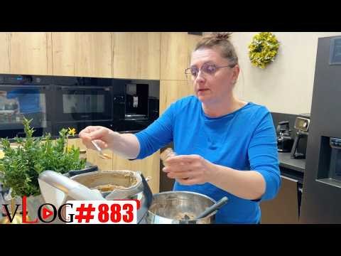 VLOG 883: Pieczemy DOMOWY PASZTET na święta 🐣 Ostatnie ZAKUPY na święta 🛒 | MARZENA I MAREK