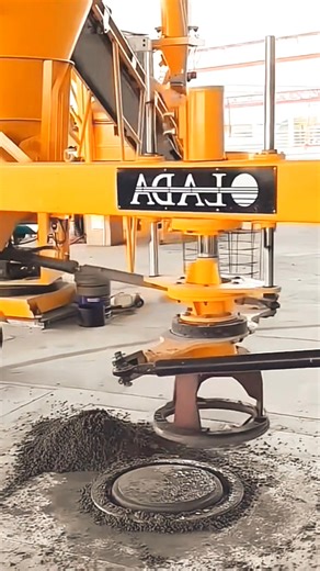 12K views · 14 reactions | #ConcreteBlock #ConstructionProcess #EngineeringFacts #HowItsMade #BuildingMaterials #MachineWork #SatisfyingVideo #treading #amazing #shorts | The Process Hub | Facebook