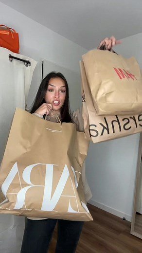 Venez voir ma dernière vidèo HAUL sur youtube: sapho_med 🛍 (prix taille)
