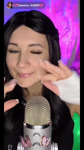 Relaxing finger flutters with mic scratches asmr 💕✨ #micscratching #butterfly #sleep #tingles