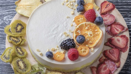 Dessertreise nach Schweden – so gelingt Ihnen die Apfel-Puddingtorte ohne Backen