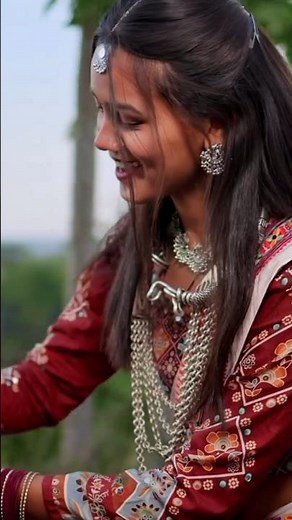 New Adivasi Song |LadaLadiOfficialVideo | Sanjay Kirade & Heena Dawar |#adivasi
