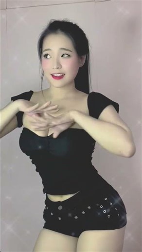 Schöne Mädchen tanzen ✨ Faszinierende Moves P10 #Tanz #Mädchen #Schön #Dance #girl #trend