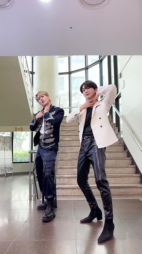 분위기 씹어 먹는 주헌 선배님과 #BiteMe ✌ #ENHYPEN #JUNGWON #MONSTA_X #주헌 #JOOHONEY #BiteMeChallenge