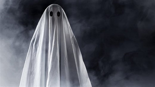 Hollywood loves a ghost movie. These are the best ones to watch this Halloween