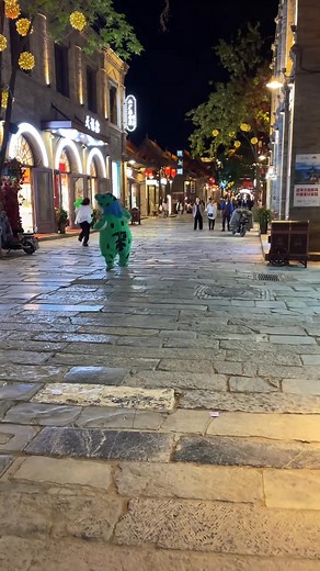 1.9M views · 10K reactions | Funny frog  #laugh #viral #follow #memes #dank #funnyvideos #dailymemes #like #jokes #comedy #lol #lmao #humor #memesdaily #love #instagram #meme #fun #funnymemes #cute #dankmemes #funny #explorepage | Funny Frogs | Facebook