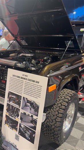 1975 Ford Bronco lot 803 sells for $140k and Barrett Jackson 2026 | Vintage Tin Classics & Corvettes