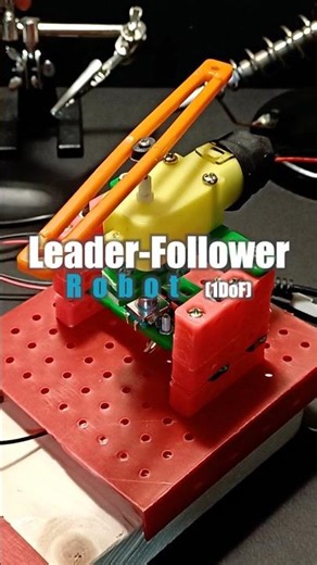 Leader-Follower (Master-Slave) Robot (1DoF)