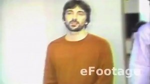 In 1984, an 11-year-old boy was raped for 1 year by his karate teacher, the pederast Jeffred Doucet, in California (USA), even being kidnapped and tortured in a motel.The boy's father, upon finding out, disguised himself at the Louisiana airport where Doucet was going to be transferred for trial. When he passed by his side, he shot him in the head.When asked why he did it, he replied: “I couldn’t stand it, he raped and tortured my 11-year-old son. If someone did that to your son, you would do it