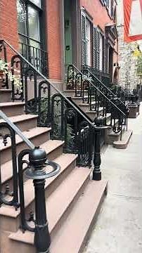 416 West 20th street, townhome! The stove makes me so happy! #thezwebenteam @compass