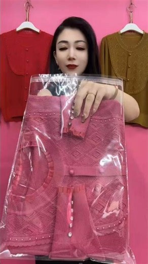 #Everyone looks stylish in this #High-quality women's clothing #Stylish and elegant top