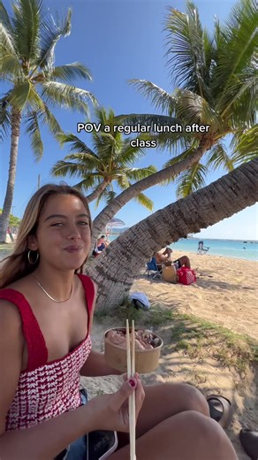 Lunch by the Beach: After Class Relaxation