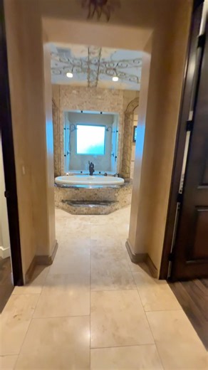 Italian countryside vibes meet modern Arizona luxury 🇮🇹🌵