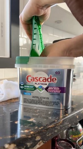 Sarah McAllister on Instagram: "Nothing like the sheer chaos of the holidays to make you put cleaning up on the back burner for the entire month! Please enjoy this reel of me panic cleaning before my Mom comes over to white glove the place. 😅 Here are some quick clean up tips before the chaos hits!! Clean your dishwasher filter, top up your rinse aid compartment with @mycascade Power Dry for sparkling dishes and run and empty your dishwasher before guests arrive so you can load as you go. ✨ Giv