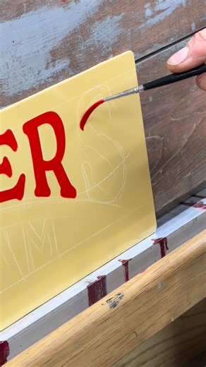 Tricky shaped S with a straight construction line on the top and curved one at the bottom. When I paint S’s and other curved letters I paint in the order of Top’ Bottom, Left and then Right. This is a version of Windsor bold that you used to find in an old Letterset book. The Carters Steam Fair logo was in this style. Plus all the yellow panels that filled are larger transport. Lots of little quirks where various different Signwriters had painted over the years. This is a small panel to go on th