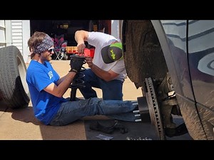 How to install a Truxxx 2.5" Leveling Kit on a 2016 Ford Explorer XLT (2011-2019 all trims)