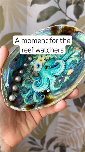Octopus Pāua 🐙 The Most Beautiful Ocean-Made Shell 🌊