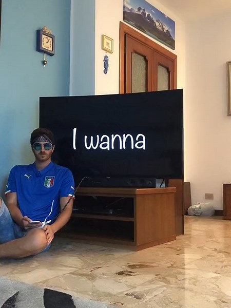 27 I wanna be your Master therealmaneskin #euro2020 #italy #iwannabeyourslave #maneskin