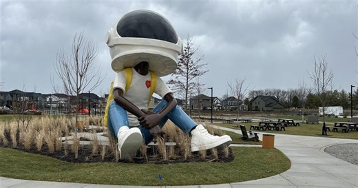 Plainfield unveils 25-foot Aku sculpture, dedicates Swarn Park at Hobbs Station