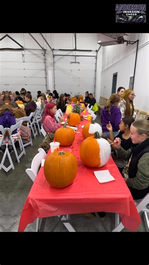🎃🔥 FALL FRIDAY FUN! 🔥🎃 What an amazing night with our Division 4–7 athletes! 💜 We spent the evening team bonding — painting pumpkins, playing with the sweetest farm animals, enjoying a cozy bonfire, roasting s’mores, and finishing the night with a movie in the barn! 🌟 Not everyone could make it, but those who did had an absolute blast! The laughter, smiles, and memories made were everything we could have hoped for. 💫 A HUGE thank you to the Sirci family and Humble Life Farm for opening yo
