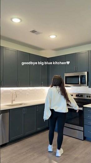 three years ago, i moved into my first apartment after college, my “big girl apartment,” with a