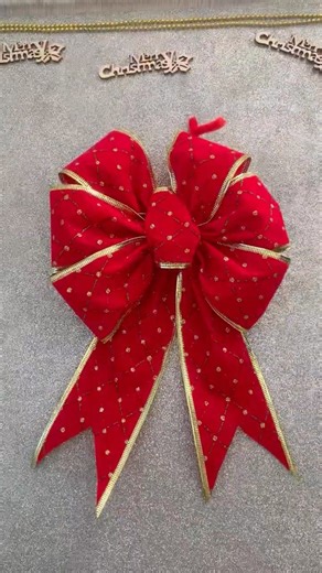 Moño navideño fácil 🎀🎄 #diy #christmas #diynavidad #manualidades #cristmasdecor #navidad #tutorial