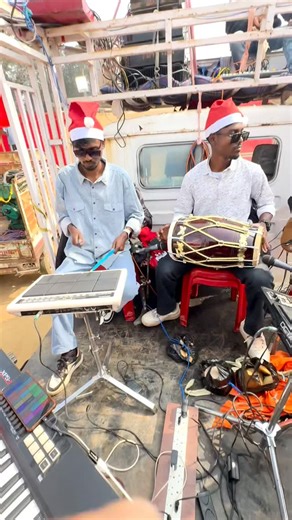 💙🔻 Amrit Anugrah Ekka🔻💙 on Instagram: "Chalu jab re....... INFINITY THE BAND #popular #trendingreels #instrumental"