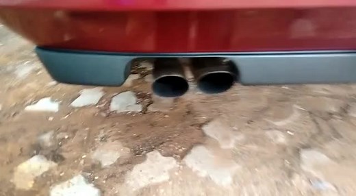 VW Jetta Vr6 SA - Revving Sounds and Wet Fun