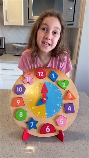 Aprender a Leer el Reloj | Hora de Ir a la Escuela