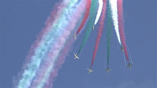 Saudi Hawks Aerobatic Display