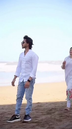 6.8K views · 22K reactions | Tujhe pyar karte karte ❤️梁 | Sameer Markway | Facebook