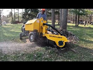 HGW30 Self-Propelled Stump Grinder - Customer In Action