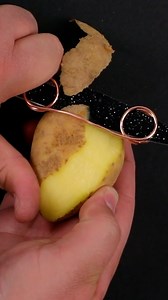 The Fastest Way to Peel Potatoes #fast #peeling #potatoes | Beamish