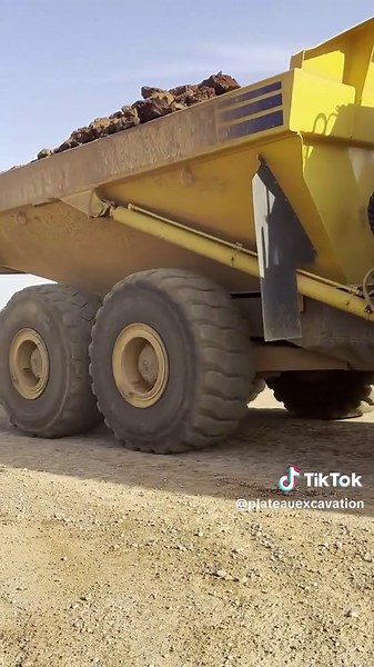 Meet our #TeamTalentTuesday feature, John Clancy! He has been dedicated to Plateau for 15 years! Thank you John, for your hard work and commitment to safety at Plateau! To read more about Plateau people, visit our website PlateauExcavation.com ! 🚧🦺 #plateauexcavation #alwaysmovingforward #georgia #southeast #infrastructure #construction #heavyequipment #excavator #dirtwork #dirtworld #operators #heavyequipmentlife #sitedevelopment #earthmoving #earthmovers #innovationconstruction #solarenergy 