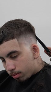 76K views · 4.9K reactions | Skin fade tutorial @kyoneclippers Tools | yassthebarber | Facebook