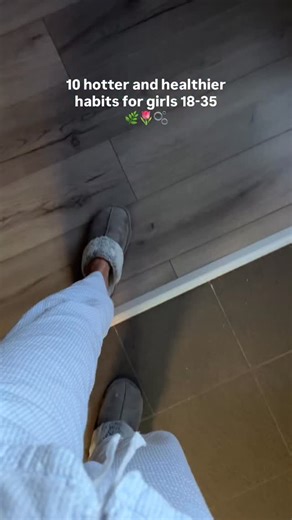 Simona Valtr on Instagram: "Here are 10 morning habits that make you feel hotter (more confident, energized) and healthier—perfect if you want glow-up energy ✨ 1. Wake up and hydrate immediately Drink a full glass of water (add lemon or a pinch of sea salt). It jumpstarts digestion, reduces bloating, and helps your skin glow. 2. Get sunlight within 10 minutes of waking Step outside or stand by a window. Morning light balances hormones, improves mood, and helps you sleep better at night. 3. Do 5–