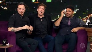 802K views · 17K reactions | Emocionante! ❤️ Fábio Porchat agradece equipe e se emociona em despedida Assista aos vídeos do Programa do Porchat no PlayPlus • Acompanhe a programação da Record TV 24h por dia e as íntegras de todos os programas pelo celular, tablet ou computador. Acesse: PlayPlus.com | Programa do Porchat | Facebook