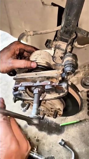 The EASY Way to Reset Brake Calipers! 🚗💨 #shorts #mechanic