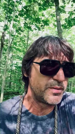 Roméo 🐾⛰️ #petermiller #fyp #actor #quebec #dog #romeo