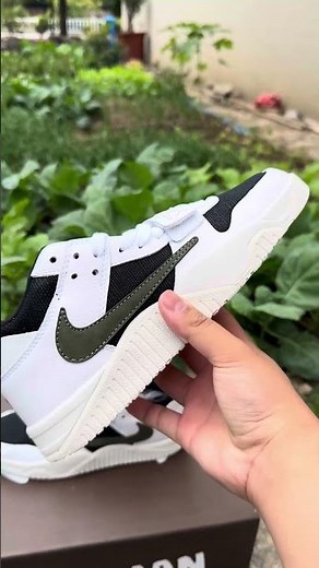 Travis Scott x Jordan Cut The Check white and green #airjordan #sneakers #nikeaj1 #shoes