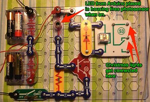 Programme a String of Xmas Lights to Blink Morse Code With Arduino & Snap Circuits